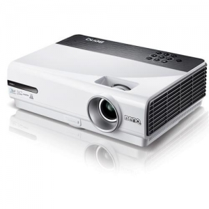BenQ W600+ DLP / 1280x720 / 2600 ANSI / 4000:1 / 34db / 2.7kg / 2*HDMI / 3D Ready